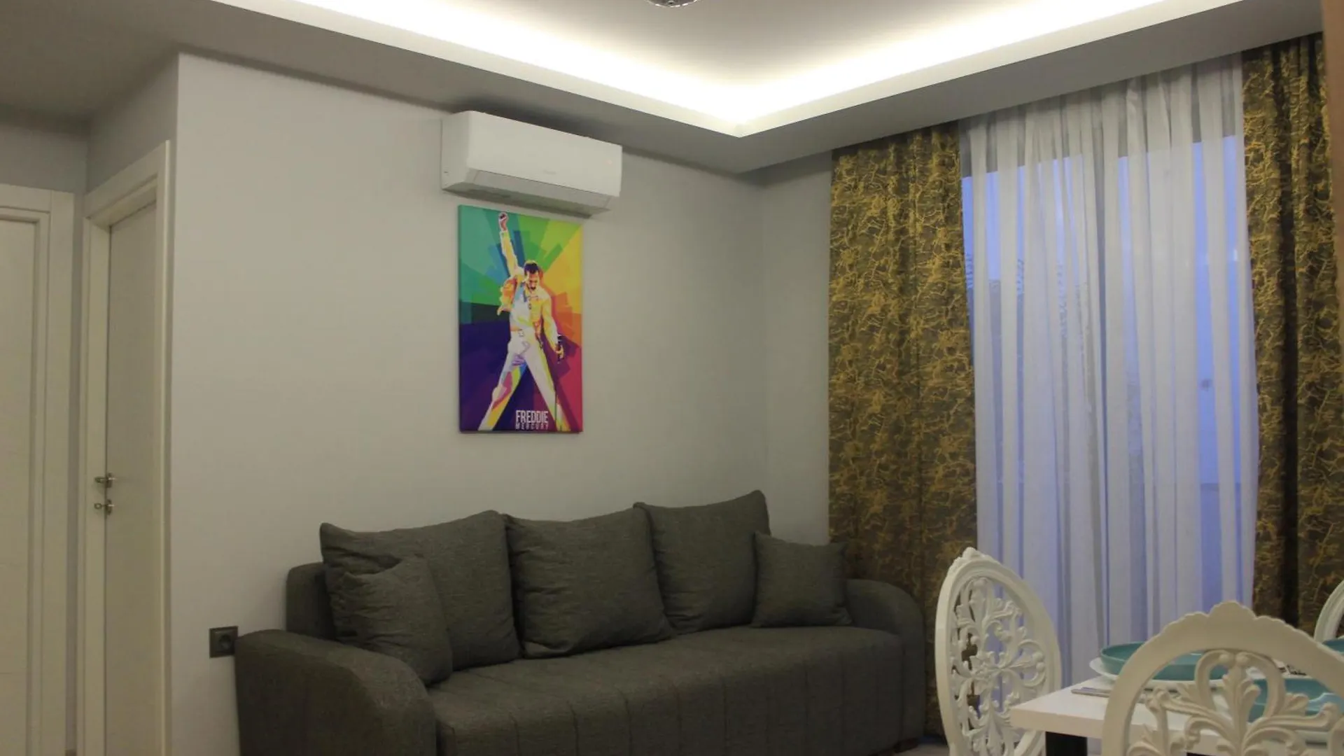 Retro Star Suites Antalya Turcia